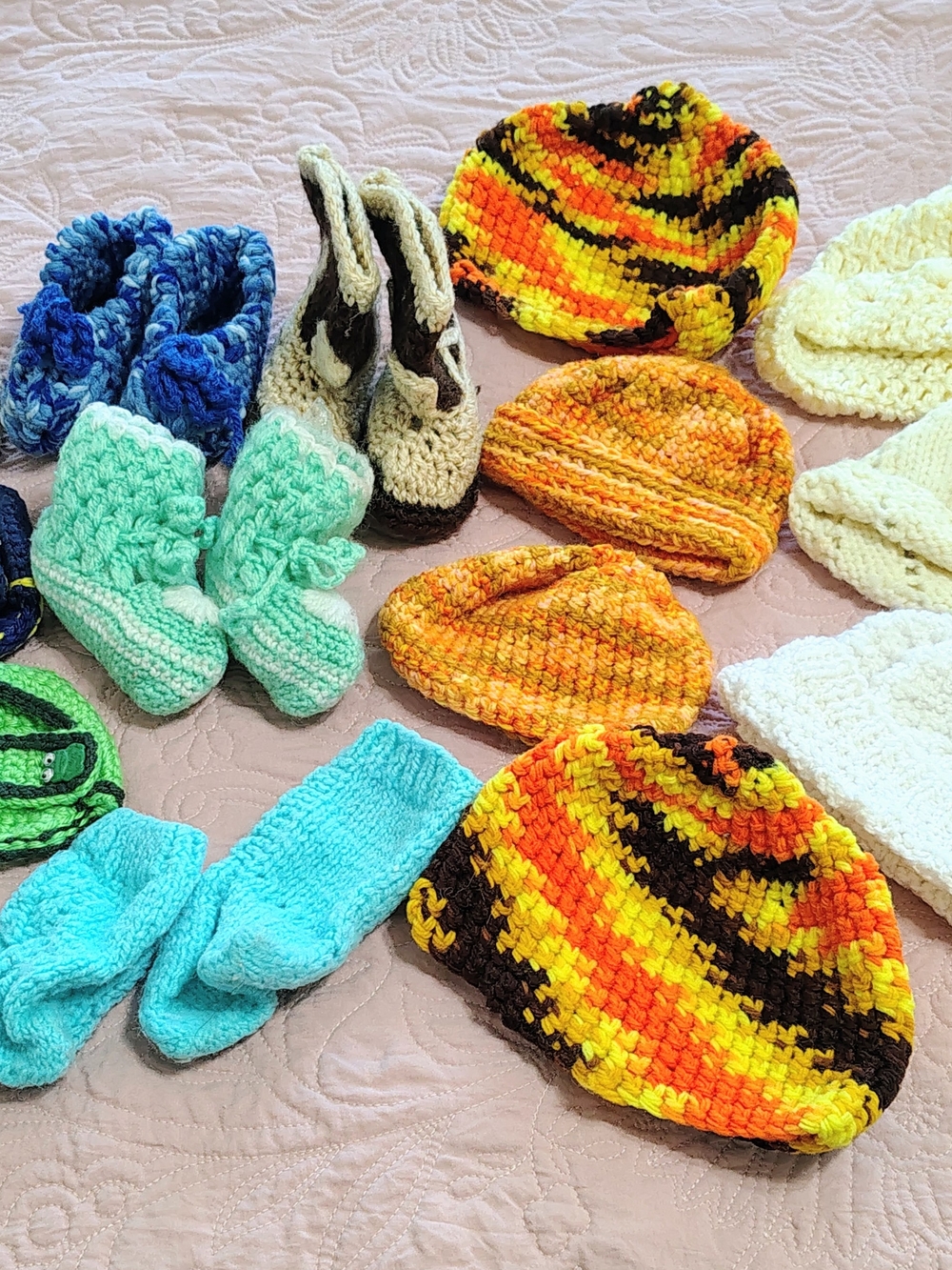 7 Handmade Crochet BABY Booties & 7 Crochet Hats Fun Designs Buttons Ties